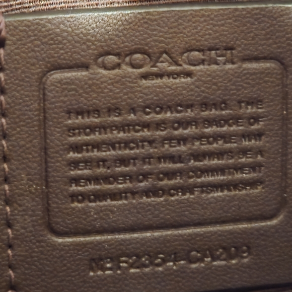 Coach Teri Black Leather Shoulder Bag - Picture 11 of 13